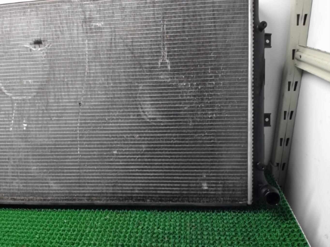 Radiateur eau AUDI A3 2 SPORTBACK PHASE 2 Diesel - 1
