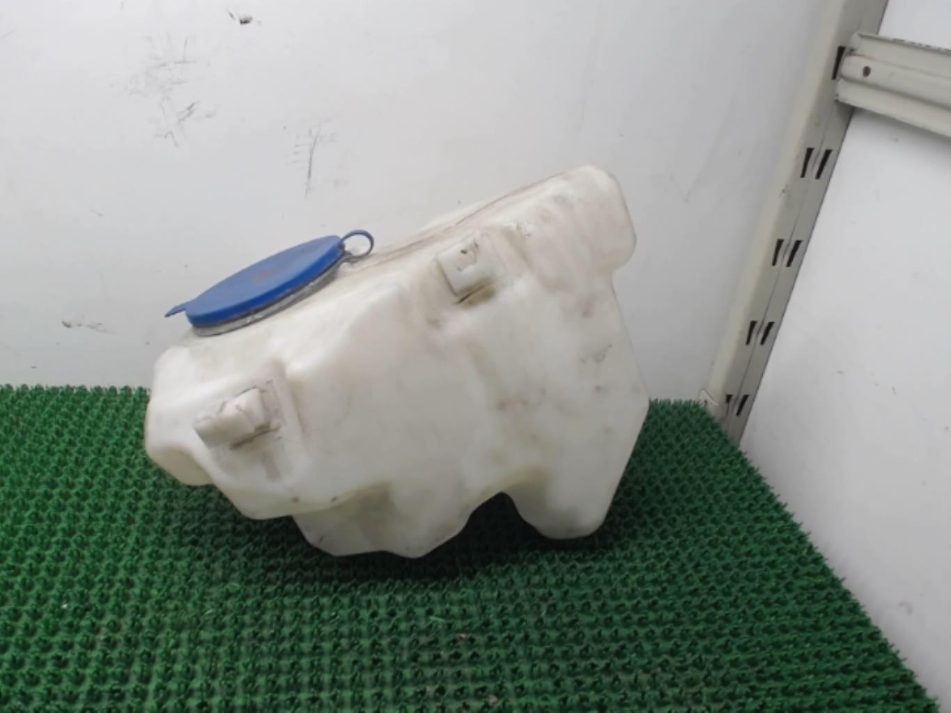 Vase de lave glace MERCEDES CLASSE A 169 PHASE 2 Diesel - 1
