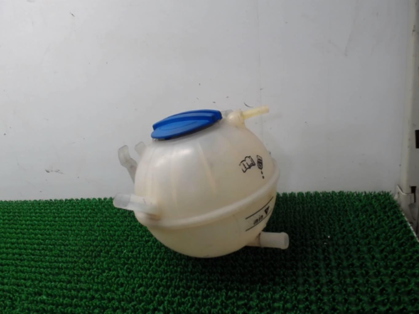 Vase d'expansion AUDI A3 2 SPORTBACK PHASE 2 Diesel - 1