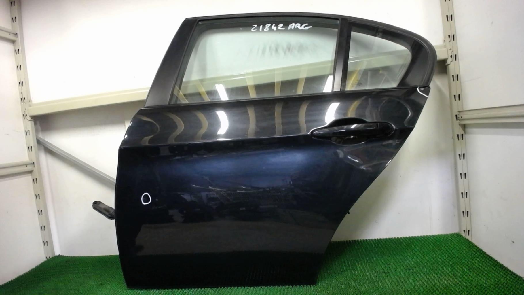 Vitre arriere gauche BMW SERIE 3 E90 PHASE 2 Diesel - 1