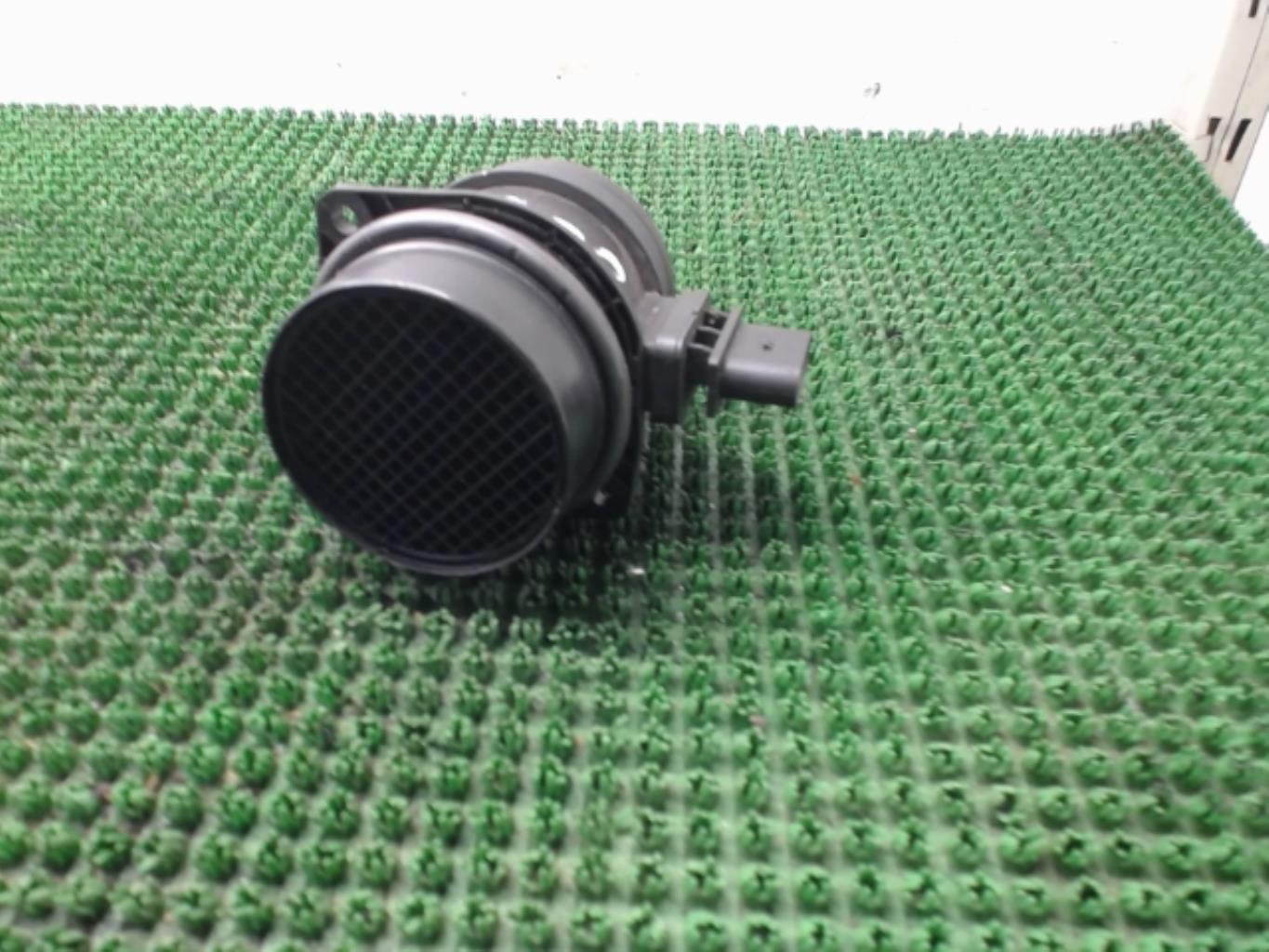 Debitmetre VOLKSWAGEN GOLF 6 Diesel - 1