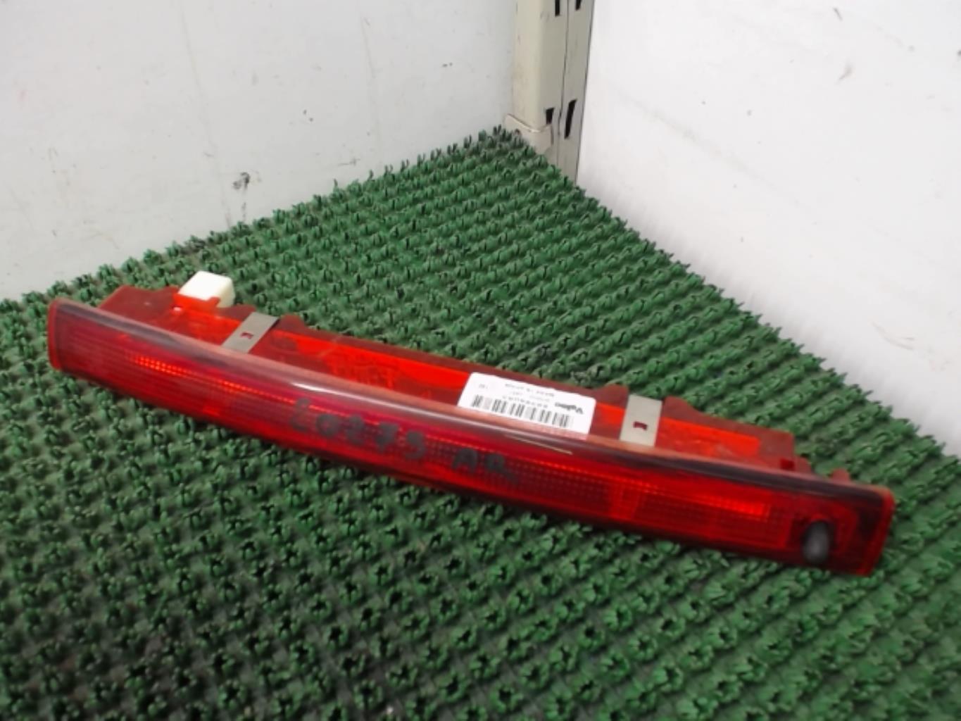 Feu arriere stop central RENAULT MEGANE 2 PHASE 1 Diesel - 1
