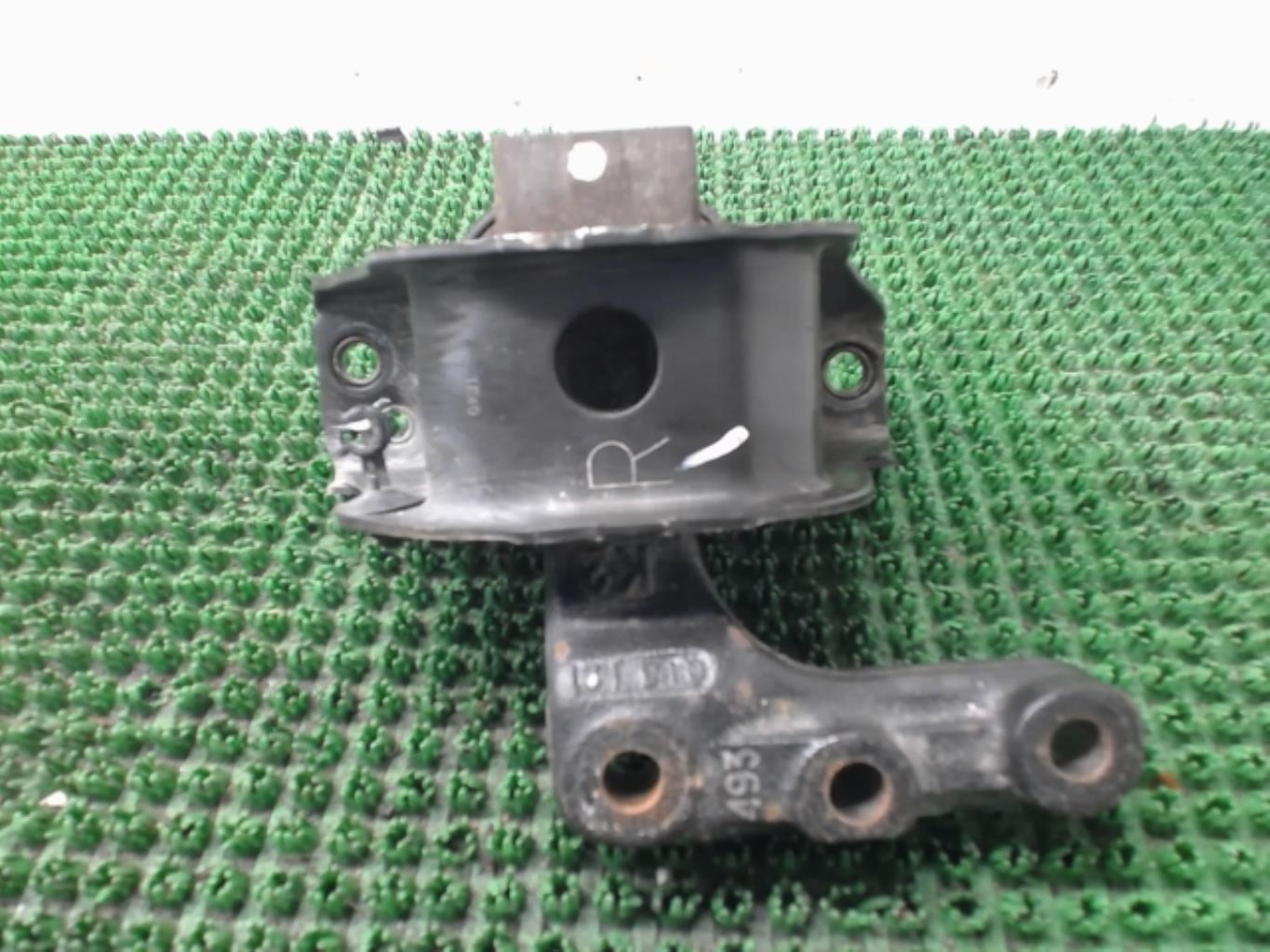 Support moteur droit CITROEN C3 2 PHASE 1 Diesel - 1