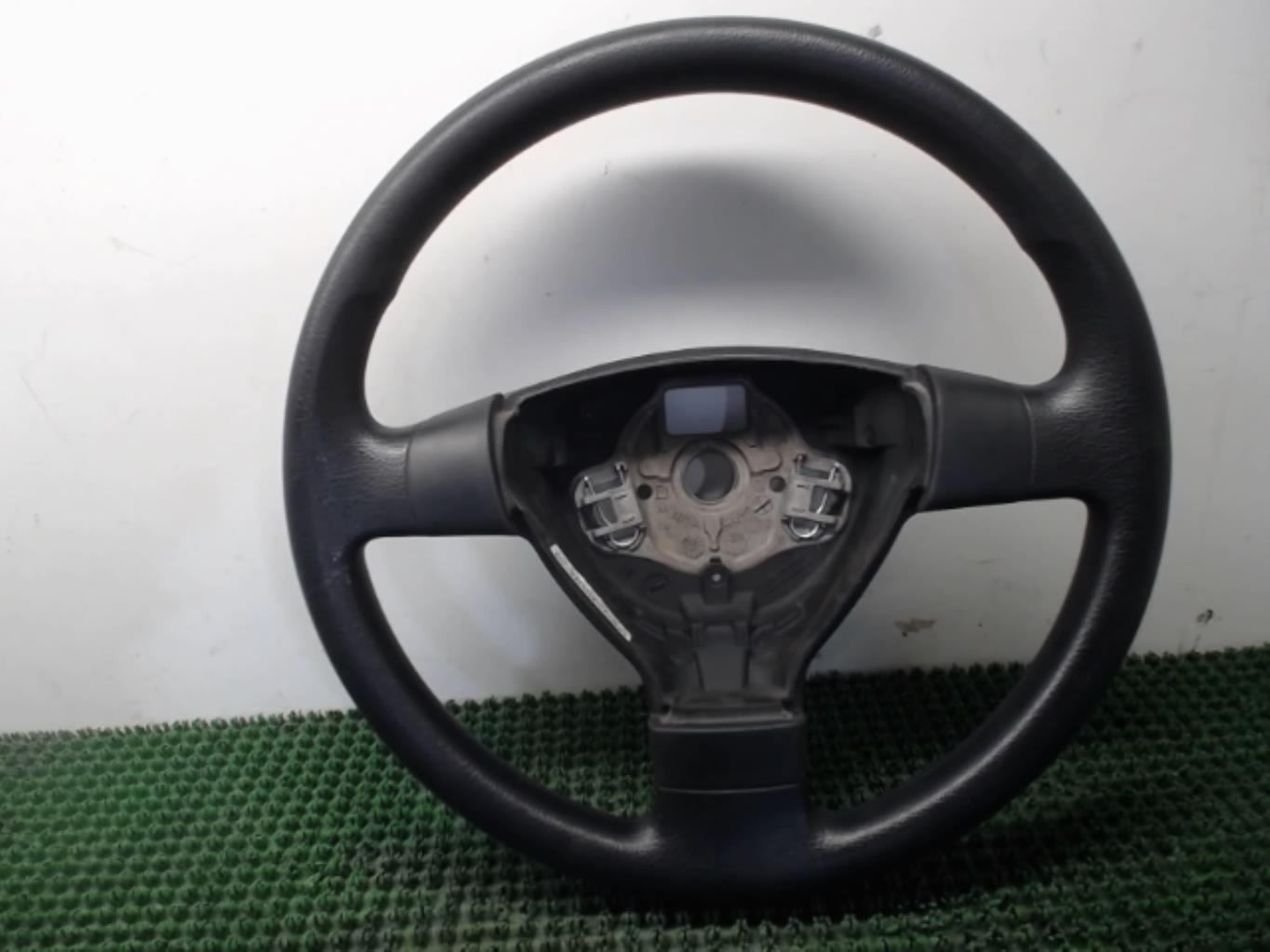 Volant VOLKSWAGEN POLO 4 PHASE 2 Diesel - 1
