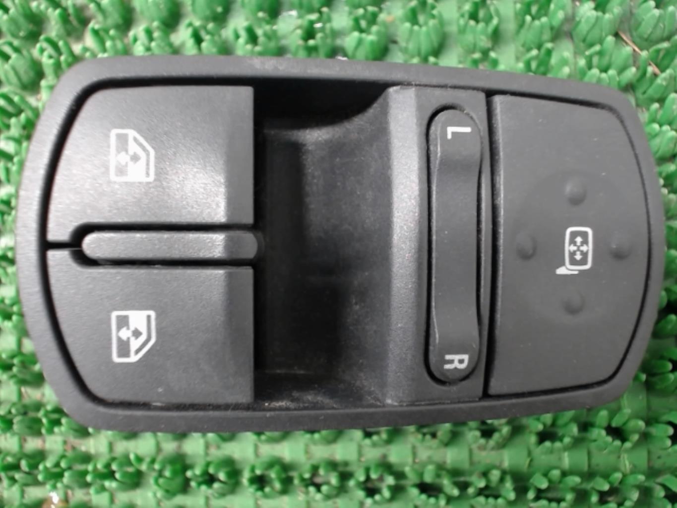 Interrupteur de leve vitre OPEL CORSA D PHASE 1 Diesel - 1