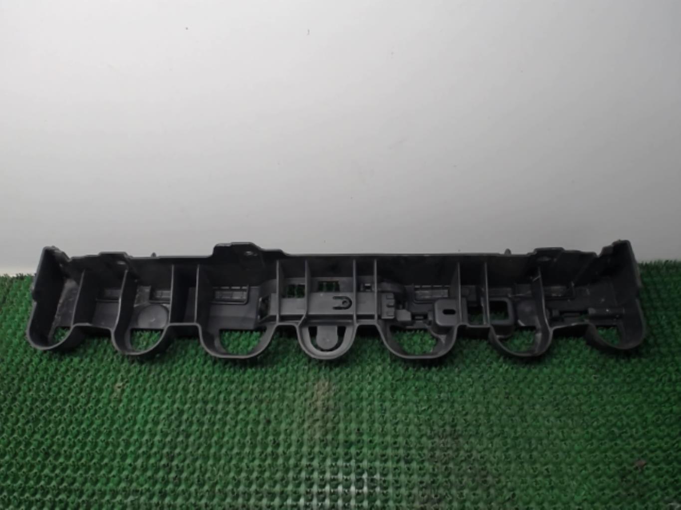 Support de pare chocs arriere RENAULT CLIO 4 PHASE 2 Diesel - 1