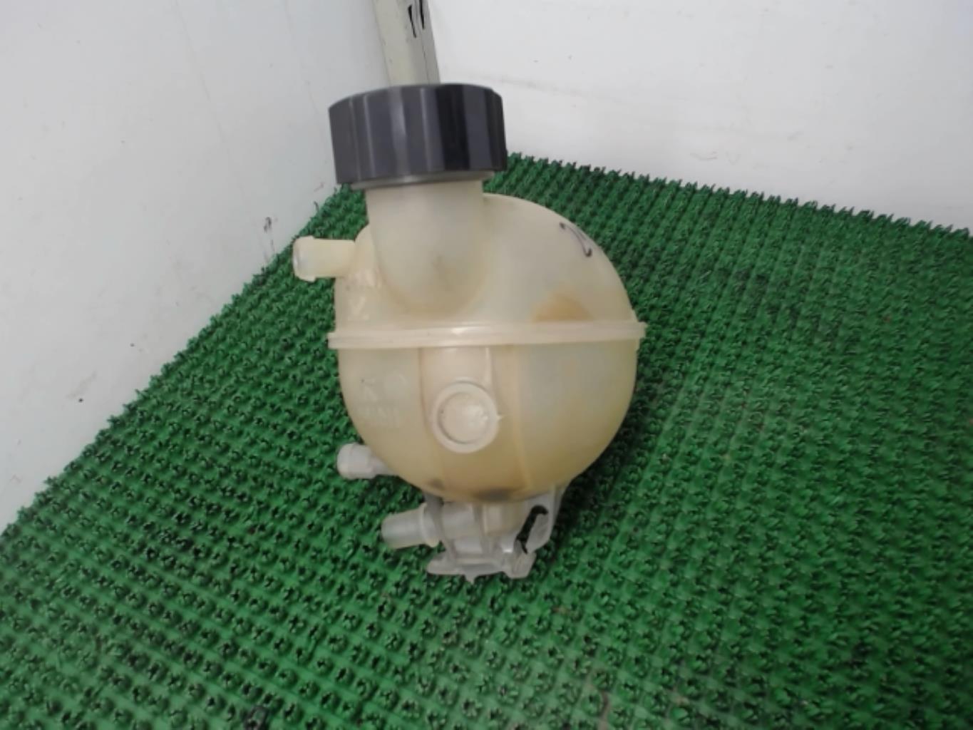 Vase d'expansion CITROEN C3 1 PHASE 1 Diesel - 1