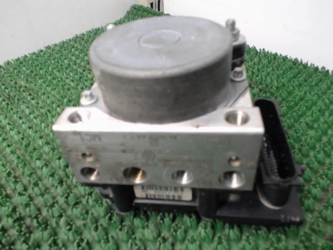 Bloc ABS (freins anti-blocage) RENAULT CLIO 3 PHASE 2 BREAK Diesel - 1
