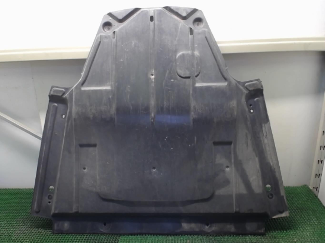 Cache sous moteur RENAULT LAGUNA 2 PHASE 2 Essence - 1