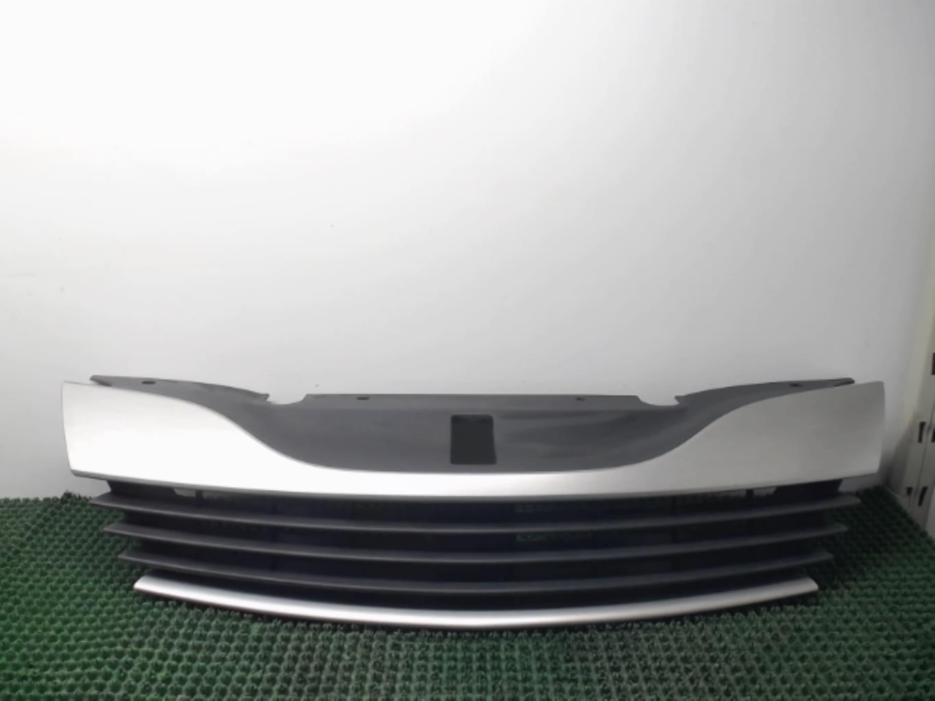 Calandre RENAULT LAGUNA 2 PHASE 2 Essence - 1