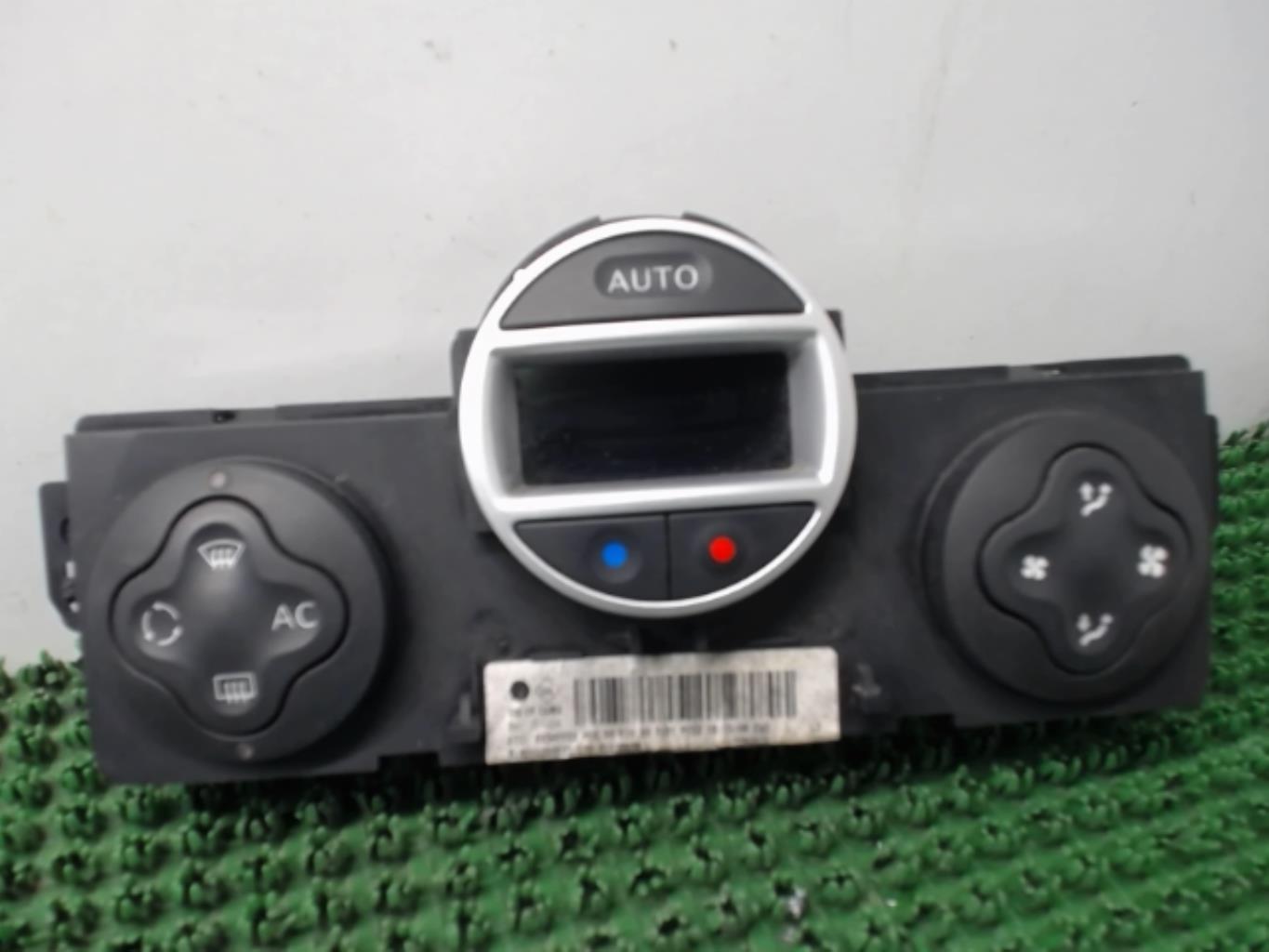 Commande chauffage RENAULT CLIO 3 PHASE 2 BREAK Diesel - 1