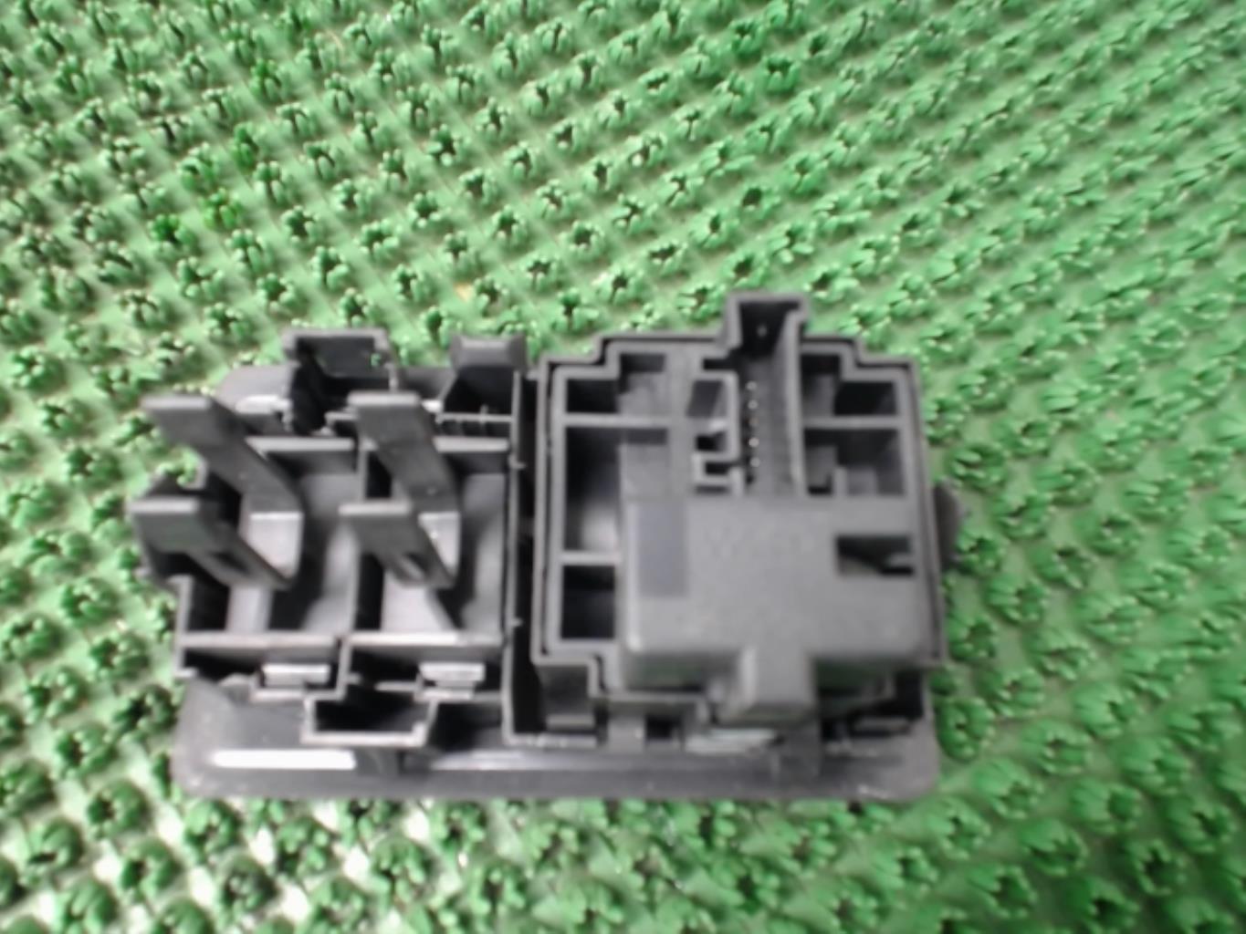 Commande de reglage hauteur de phare RENAULT CLIO 3 PHASE 2 BREAK Diesel - 1
