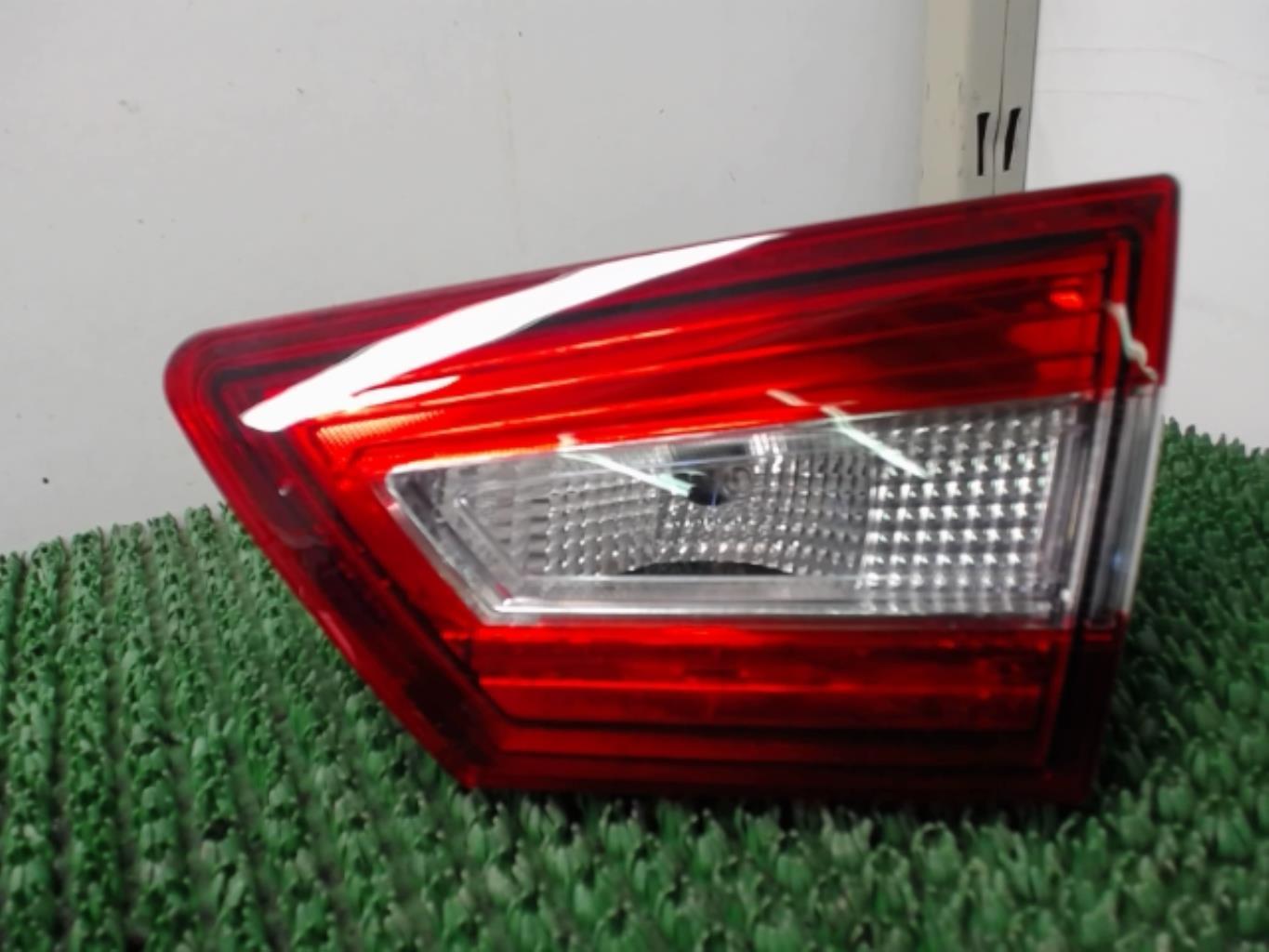 Feu arriere secondaire droit (feux) RENAULT CLIO 4 PHASE 2 Diesel - 1