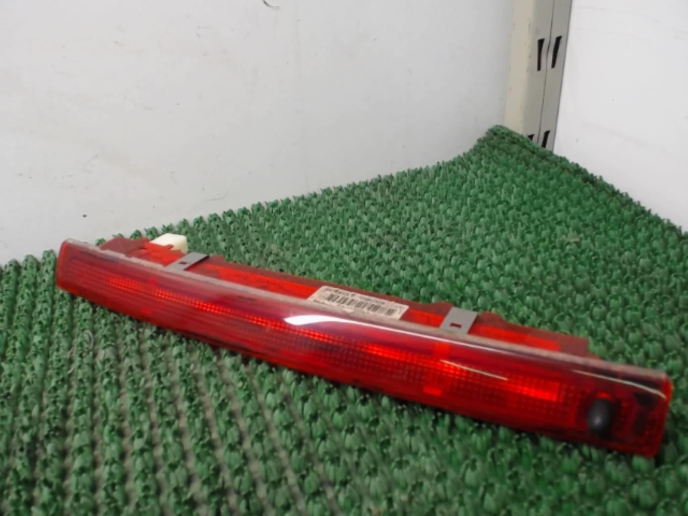 Feu arriere stop central PEUGEOT 206 Diesel - 1