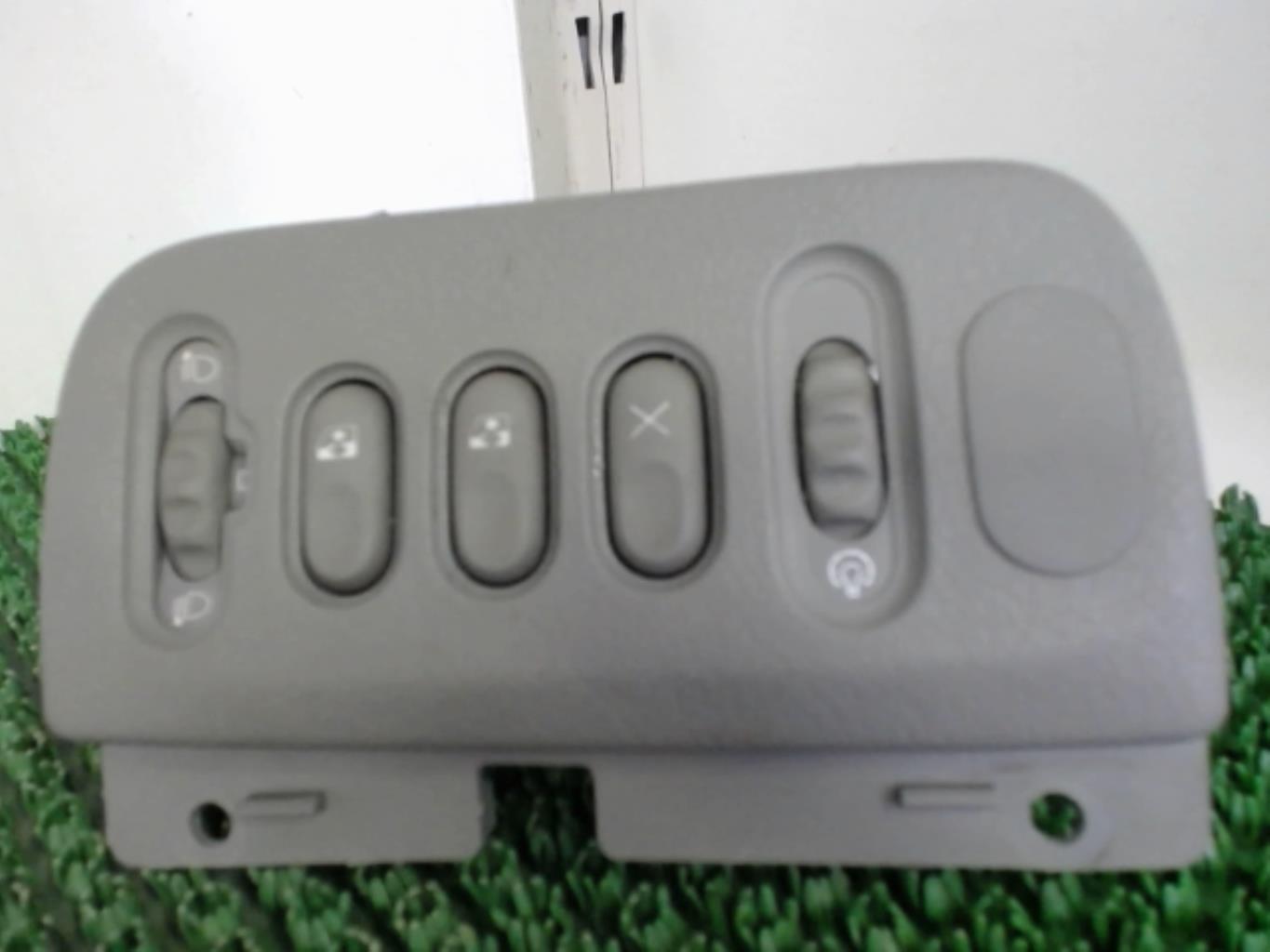 Interrupteur de leve vitre RENAULT SCENIC 1 PHASE 2 Essence - 1