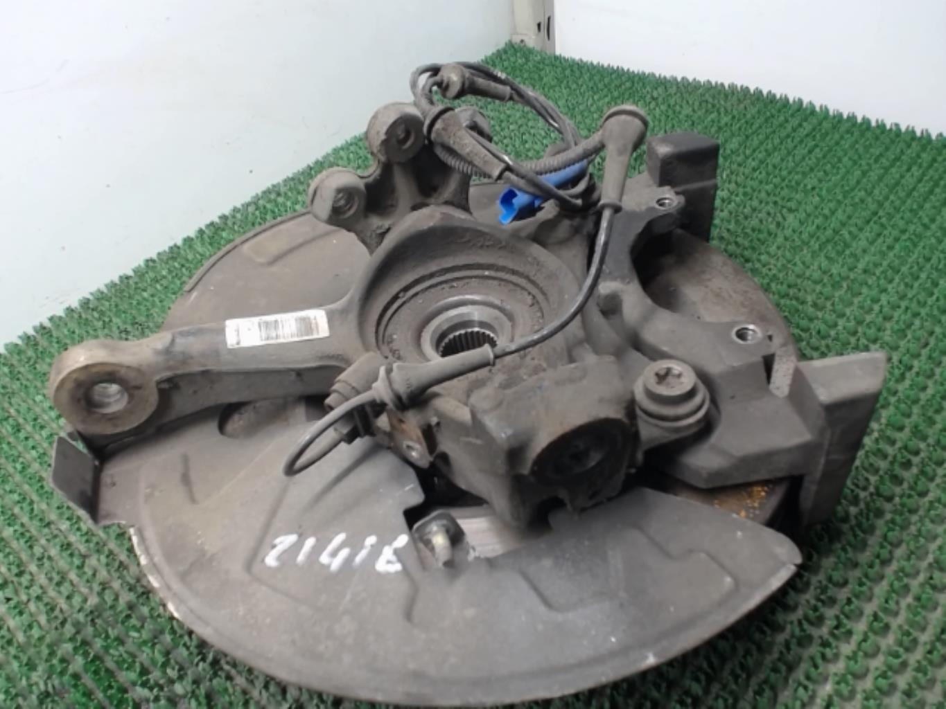 Pivot de moyeu avant droit CITROEN C5 2 Diesel - 1