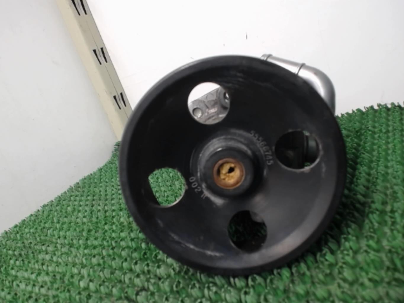 Pompe de direction CHEVROLET AVEO 2 Essence - 1