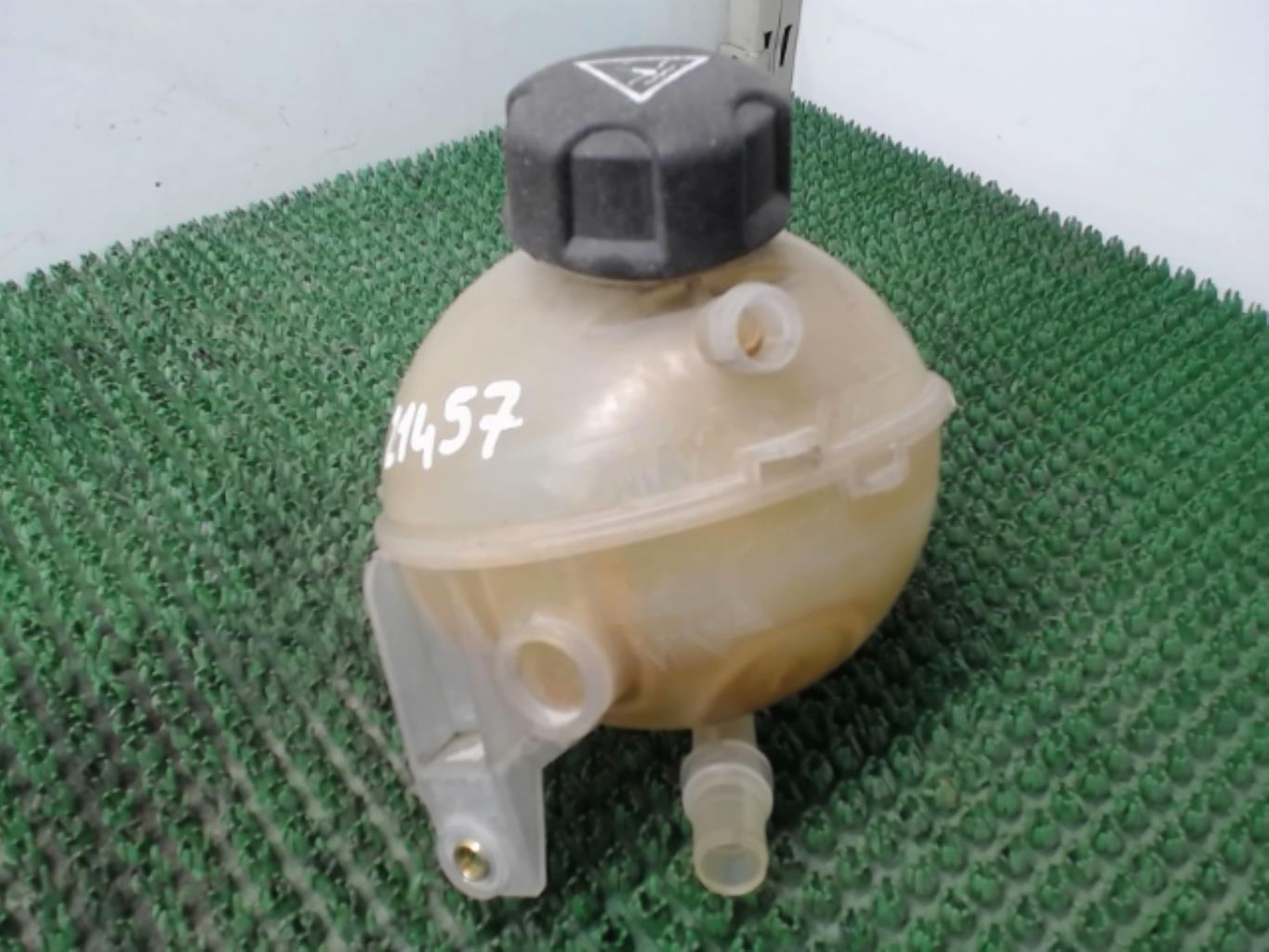 Vase d'expansion PEUGEOT 3008 PHASE 1 Diesel - 1