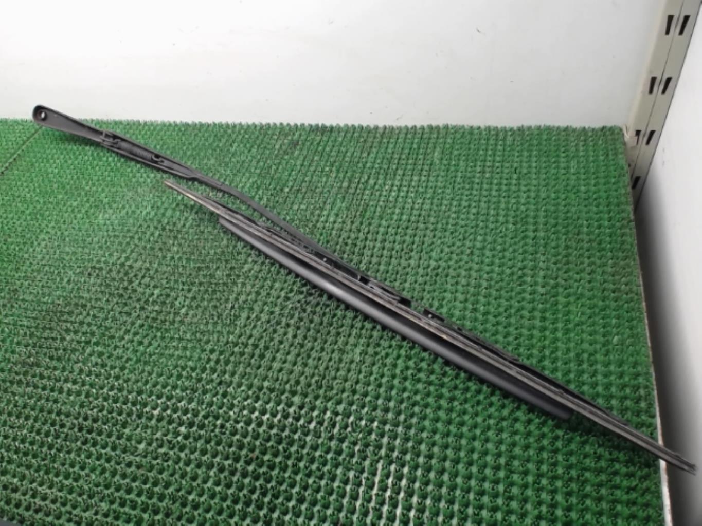 Bras essuie glace avant droit RENAULT MASTER 3 PHASE 2  - 1