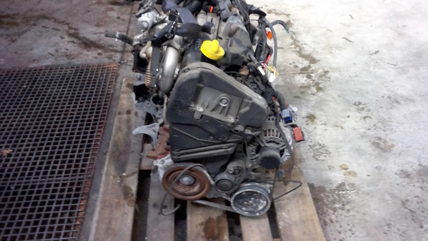 Moteur RENAULT CLIO 3 PHASE 2 BREAK Diesel - 1