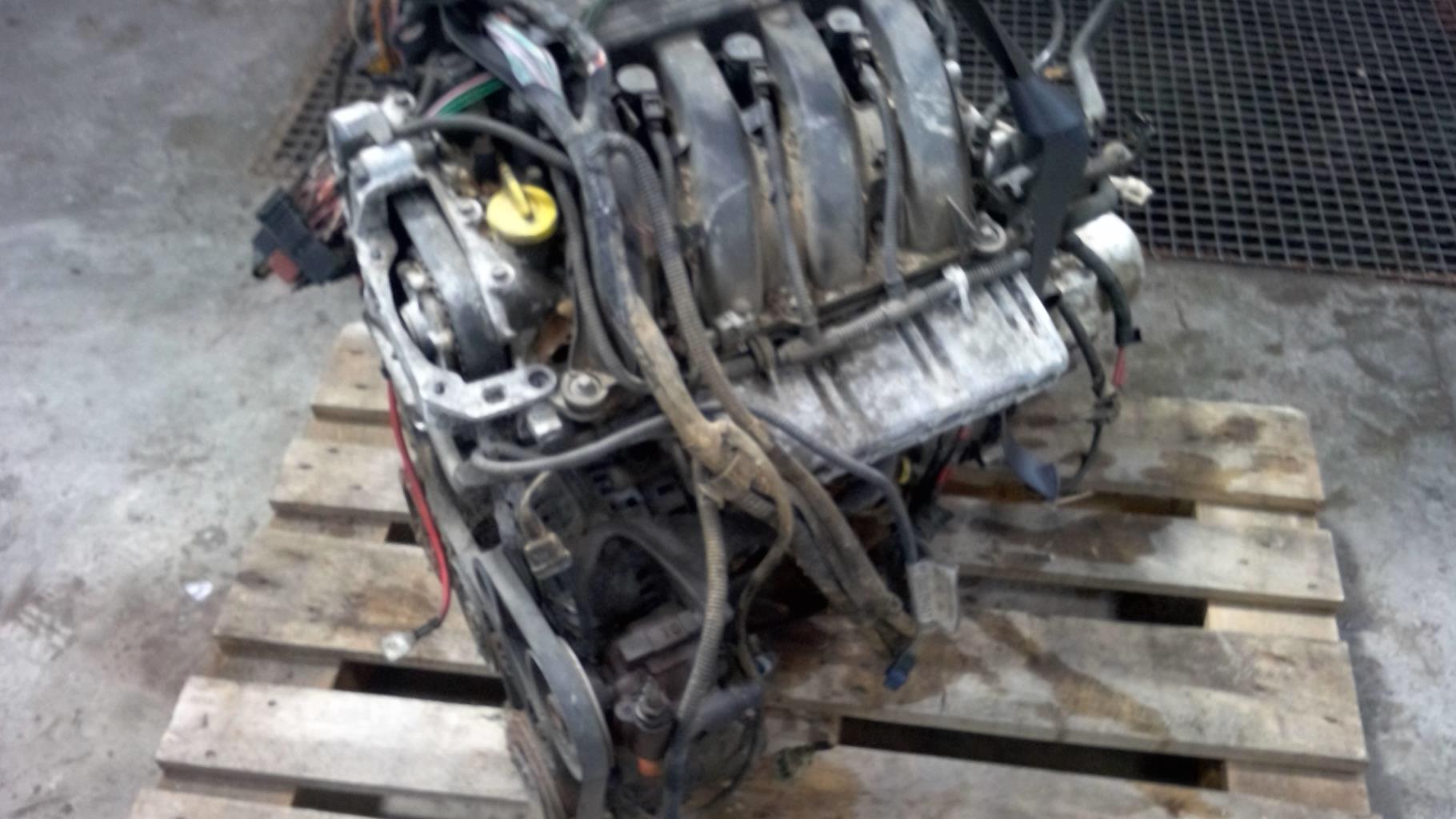 Moteur RENAULT SCENIC 1 PHASE 2 Essence - 1