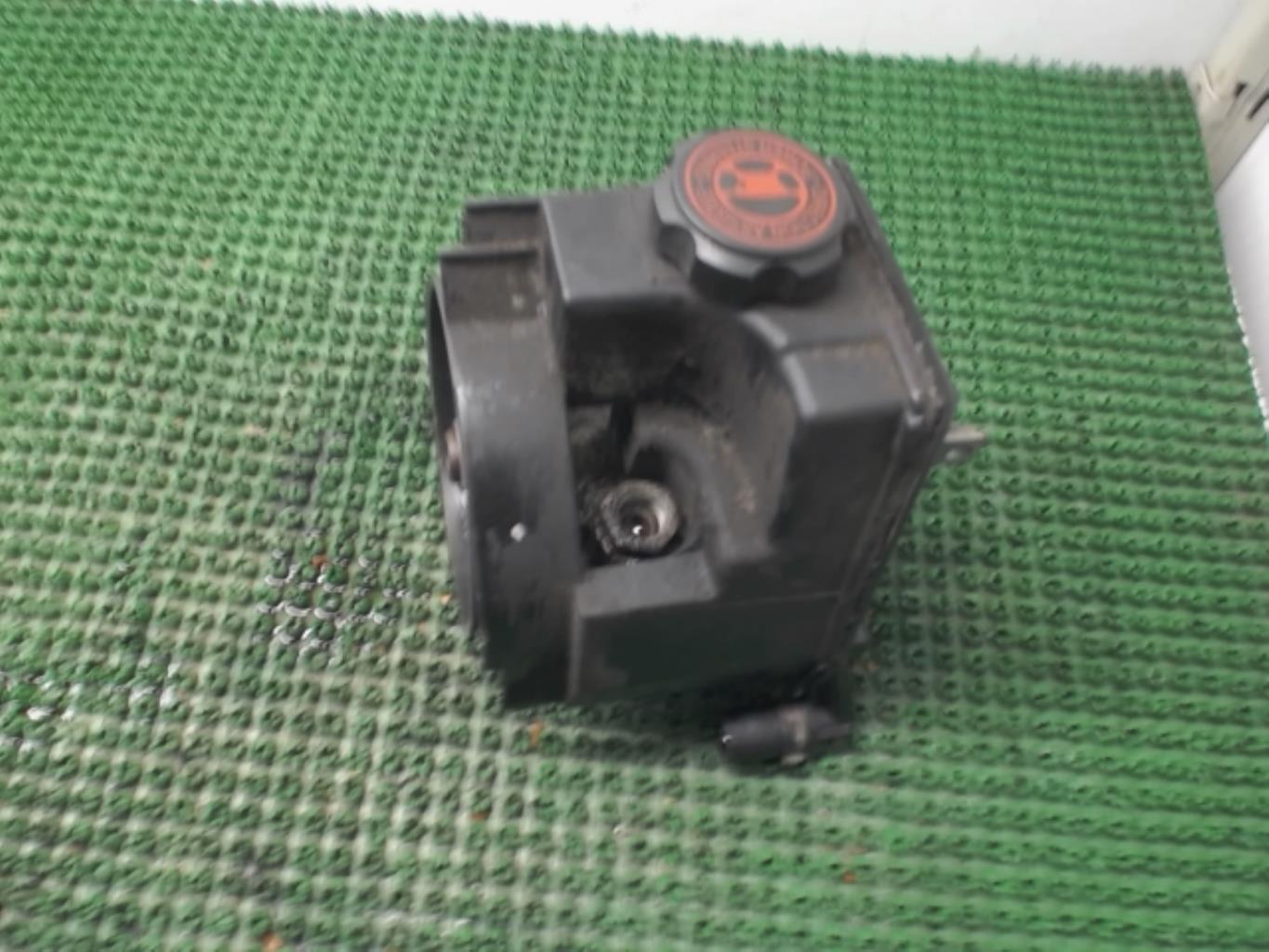 Pompe de direction CITROEN XSARA PHASE 2 Diesel - 1