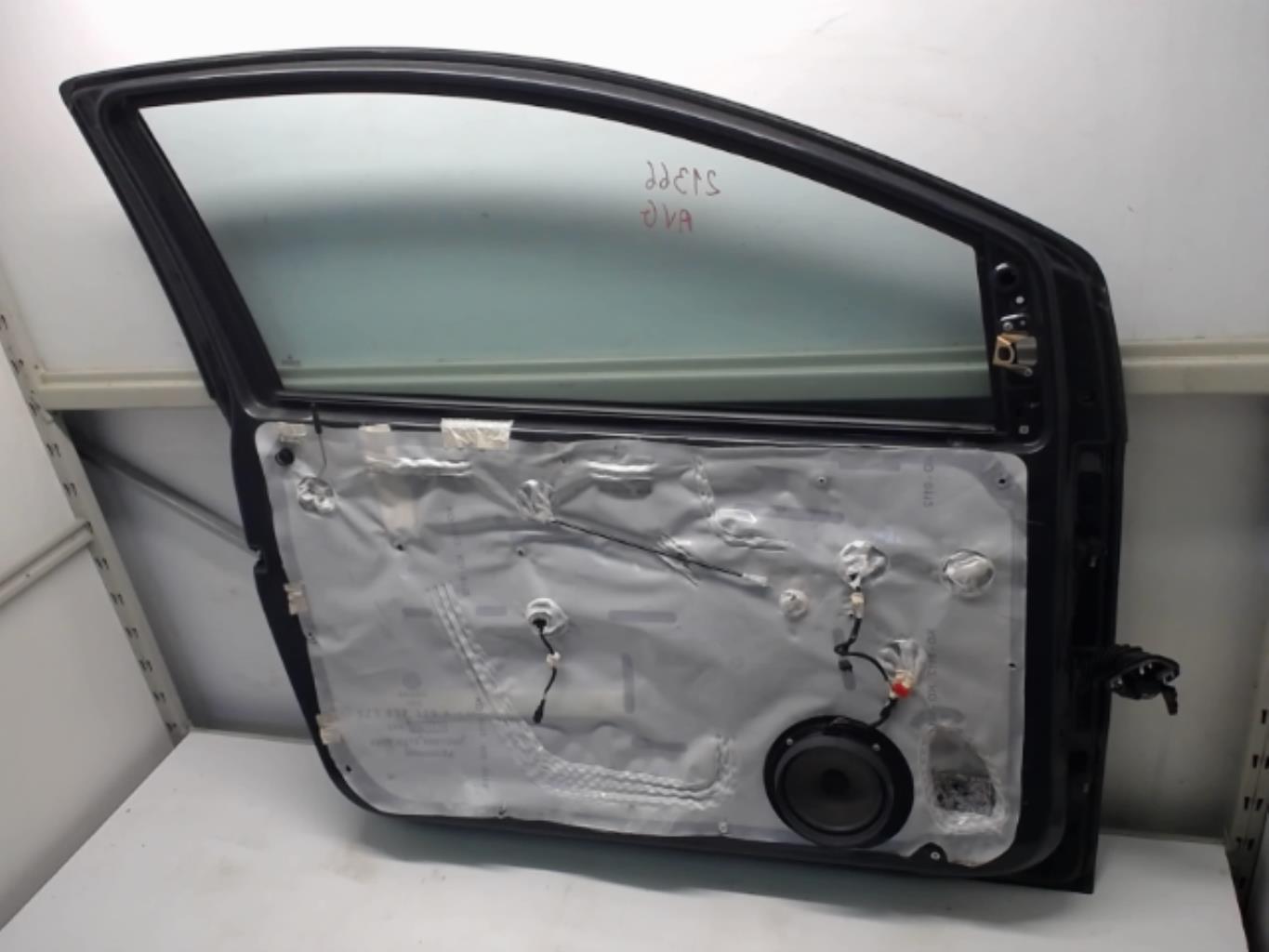 Porte avant gauche VOLKSWAGEN FOX Essence - 1