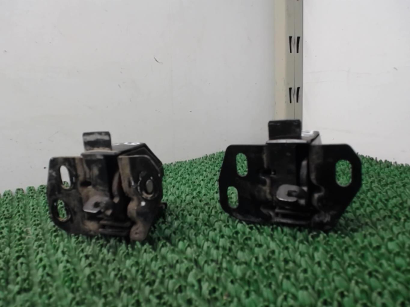 Serrure de porte de coffre gauche RENAULT MASTER 3 PHASE 2  - 1