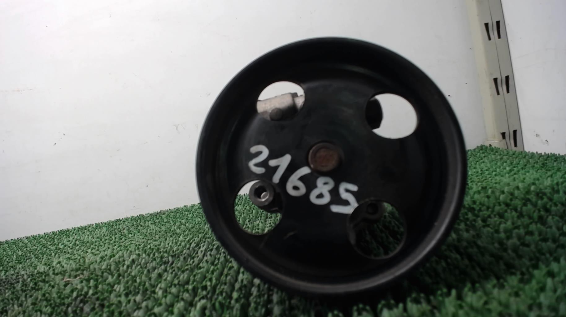 Pompe de direction FORD FIESTA 5 PHASE 2 Diesel - 1