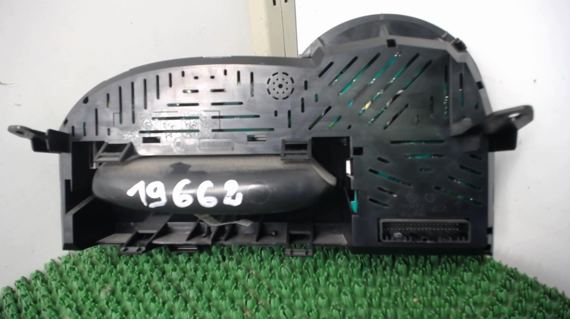 Compteur RENAULT TWINGO 2 PHASE 1 Diesel - 1