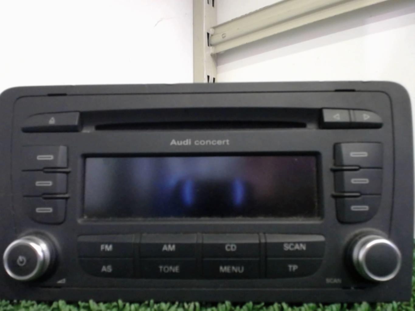 Autoradio d'origine AUDI A3 2 SPORTBACK PHASE 1 Diesel - 1