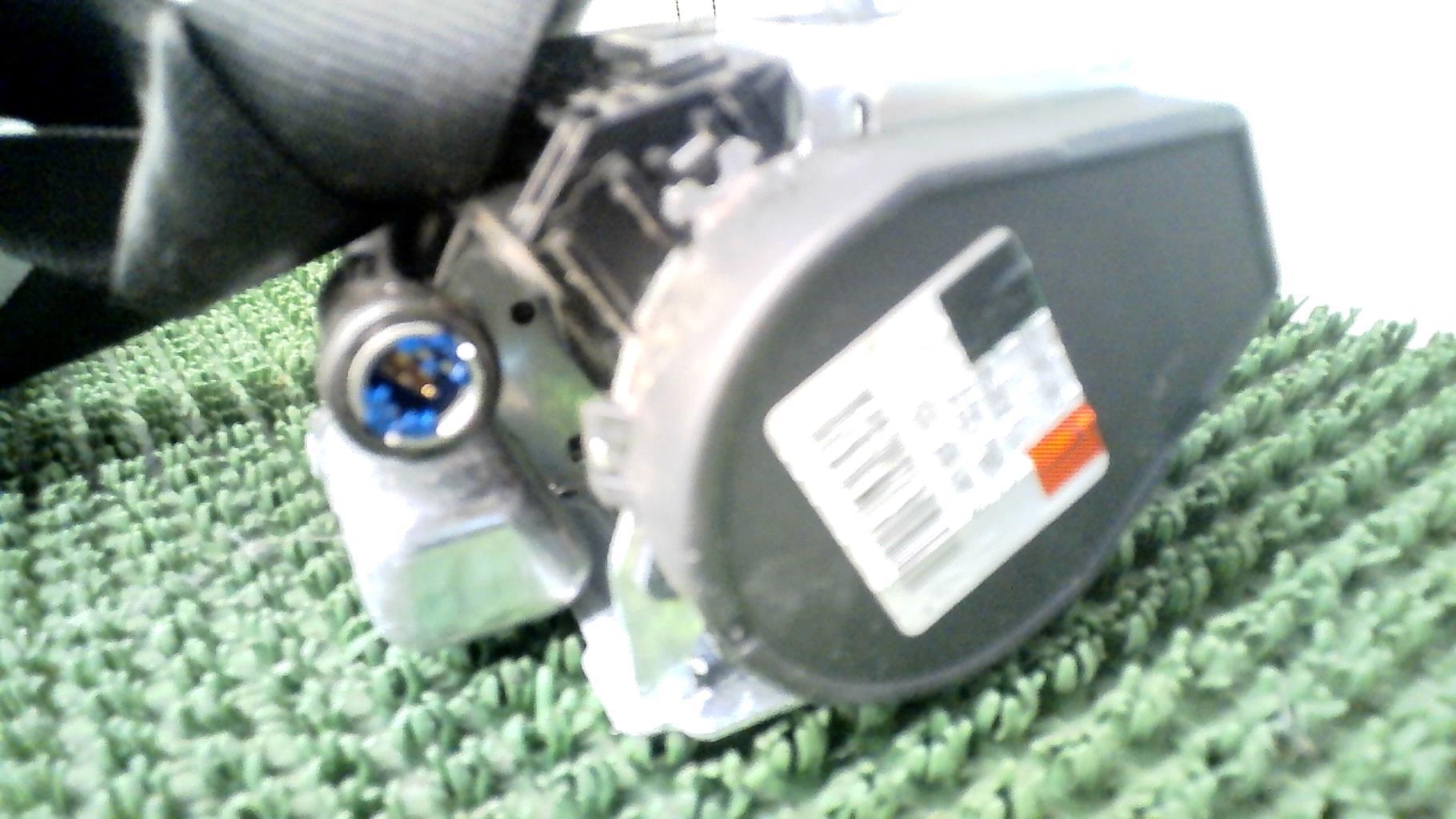 Ceinture avant gauche AUDI A3 2 SPORTBACK PHASE 1 Diesel - 1