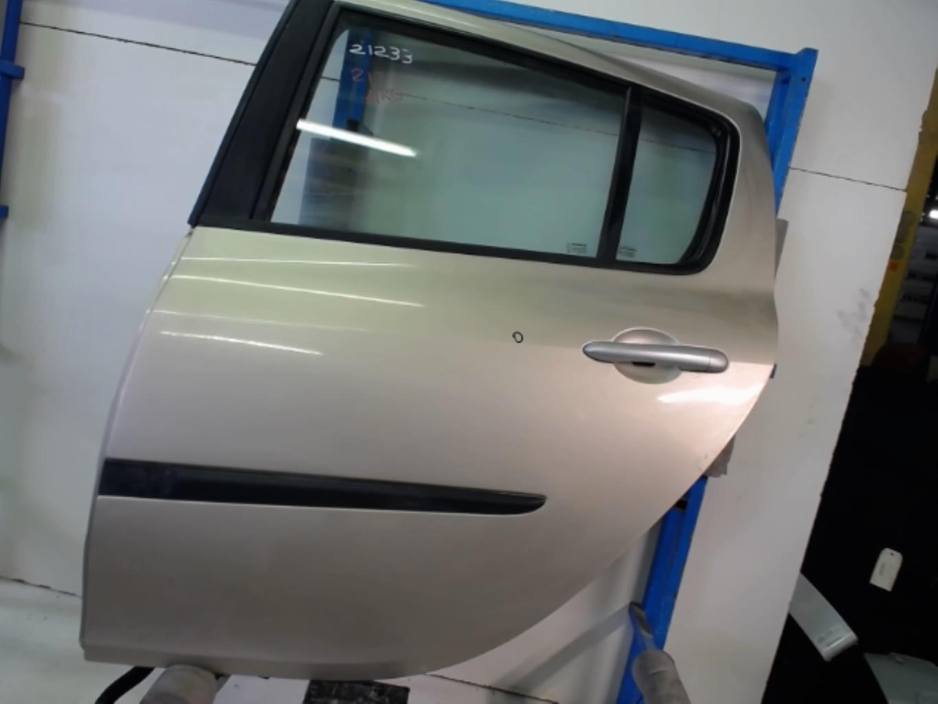 Porte arriere gauche RENAULT CLIO 3 PHASE 1 Diesel - 1