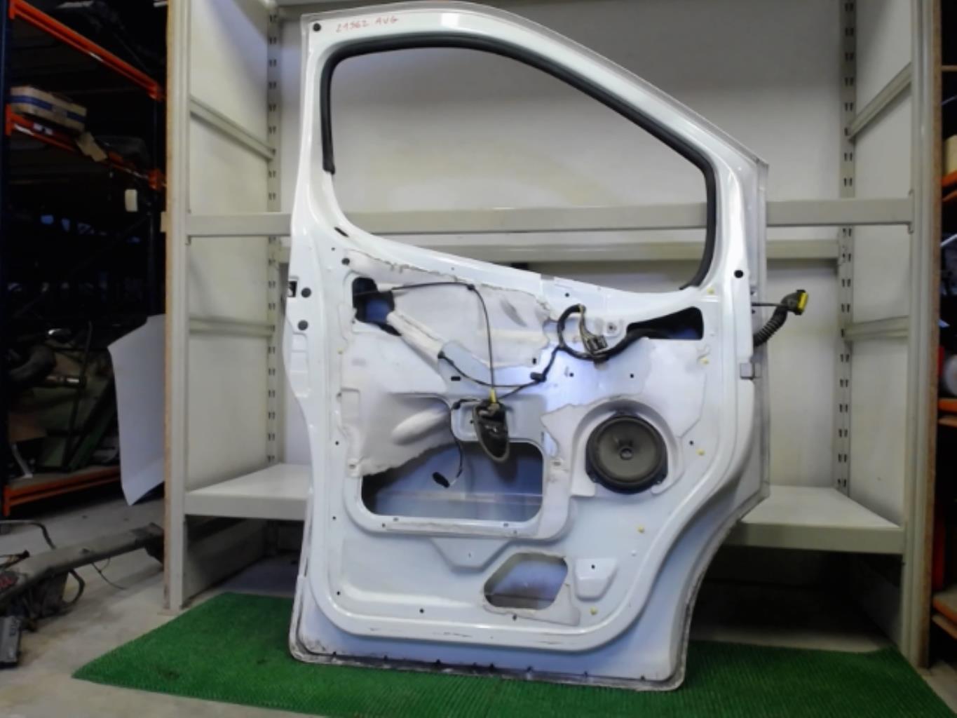 Porte avant gauche RENAULT TRAFIC 2 PHASE 2 Diesel - 1