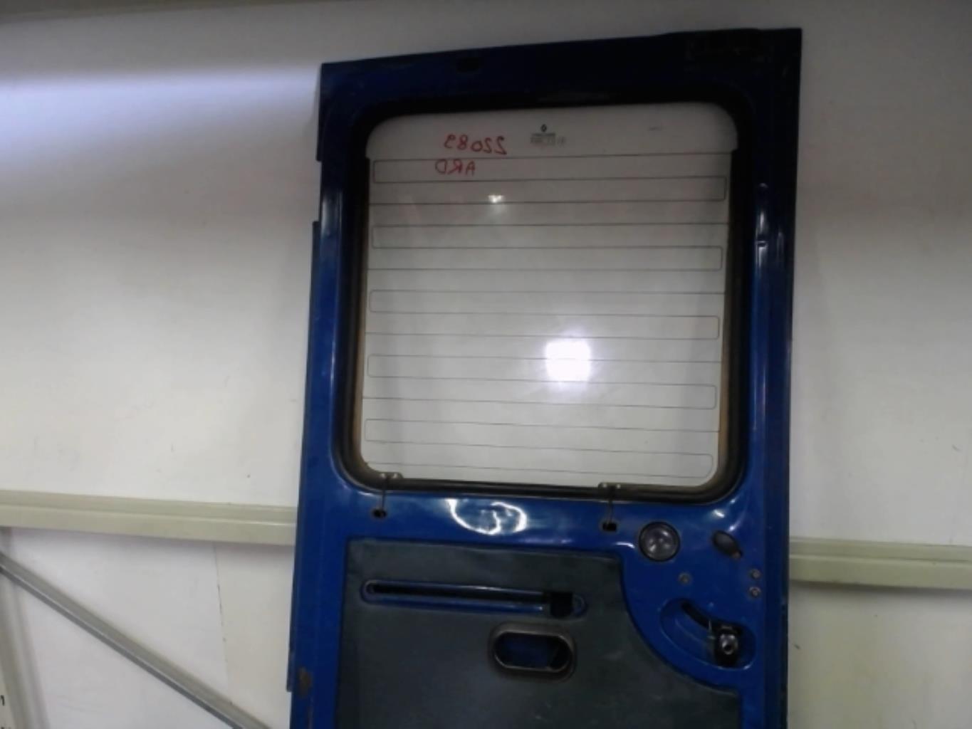 Porte de coffre droit RENAULT TRAFIC 1 PHASE 3 Diesel - 1