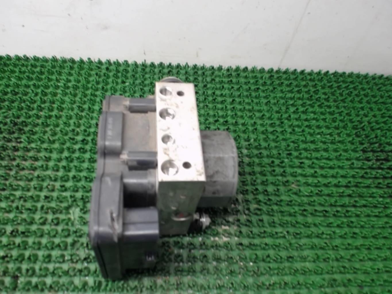 Bloc ABS (freins anti-blocage) RENAULT CAPTUR 1 PHASE 1 Diesel - 1