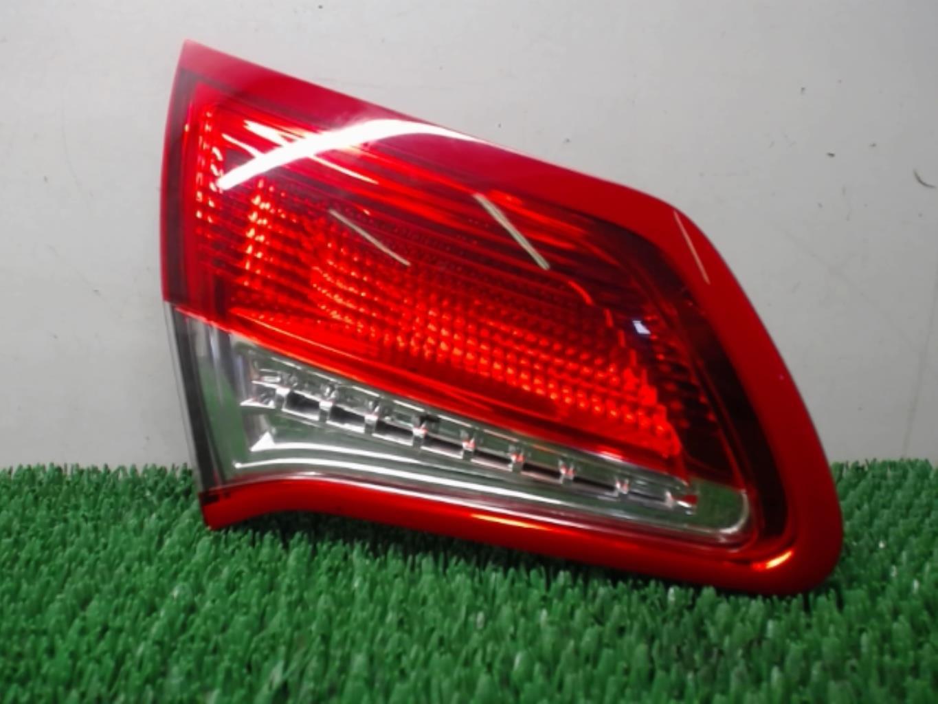 Catadioptre arriere gauche CITROEN C4 2 PHASE 1 Diesel - 1