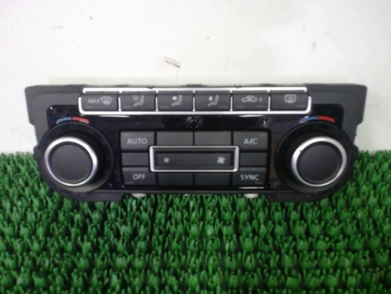 Commande chauffage VOLKSWAGEN GOLF 6 Diesel - 1