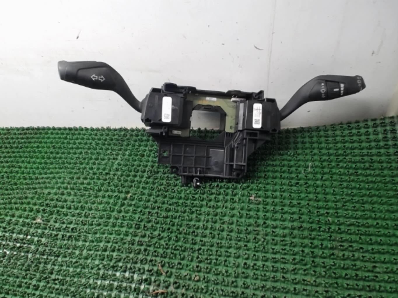 Commodo phare FORD C-MAX 2 PHASE 1 Diesel - 1