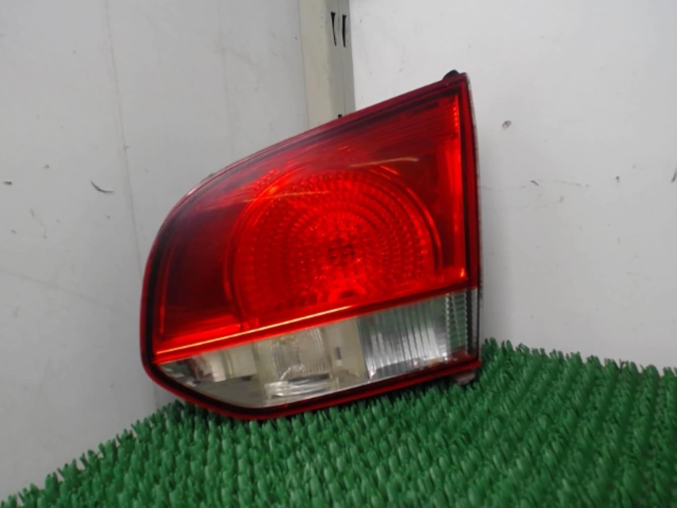 Feu arriere secondaire droit (feux) VOLKSWAGEN GOLF 6 Diesel - 1