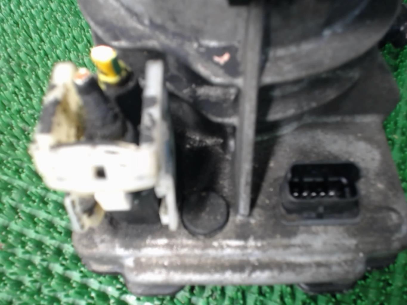Pompe de direction CITROEN C5 2 BREAK Diesel - 1
