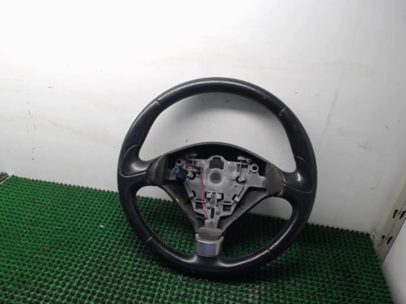Volant PEUGEOT 407 COUPE Diesel - 1