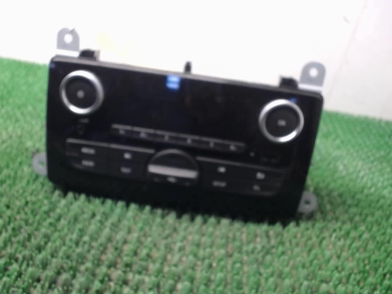 Autoradio RENAULT CLIO 4 PHASE 2 Diesel - 1