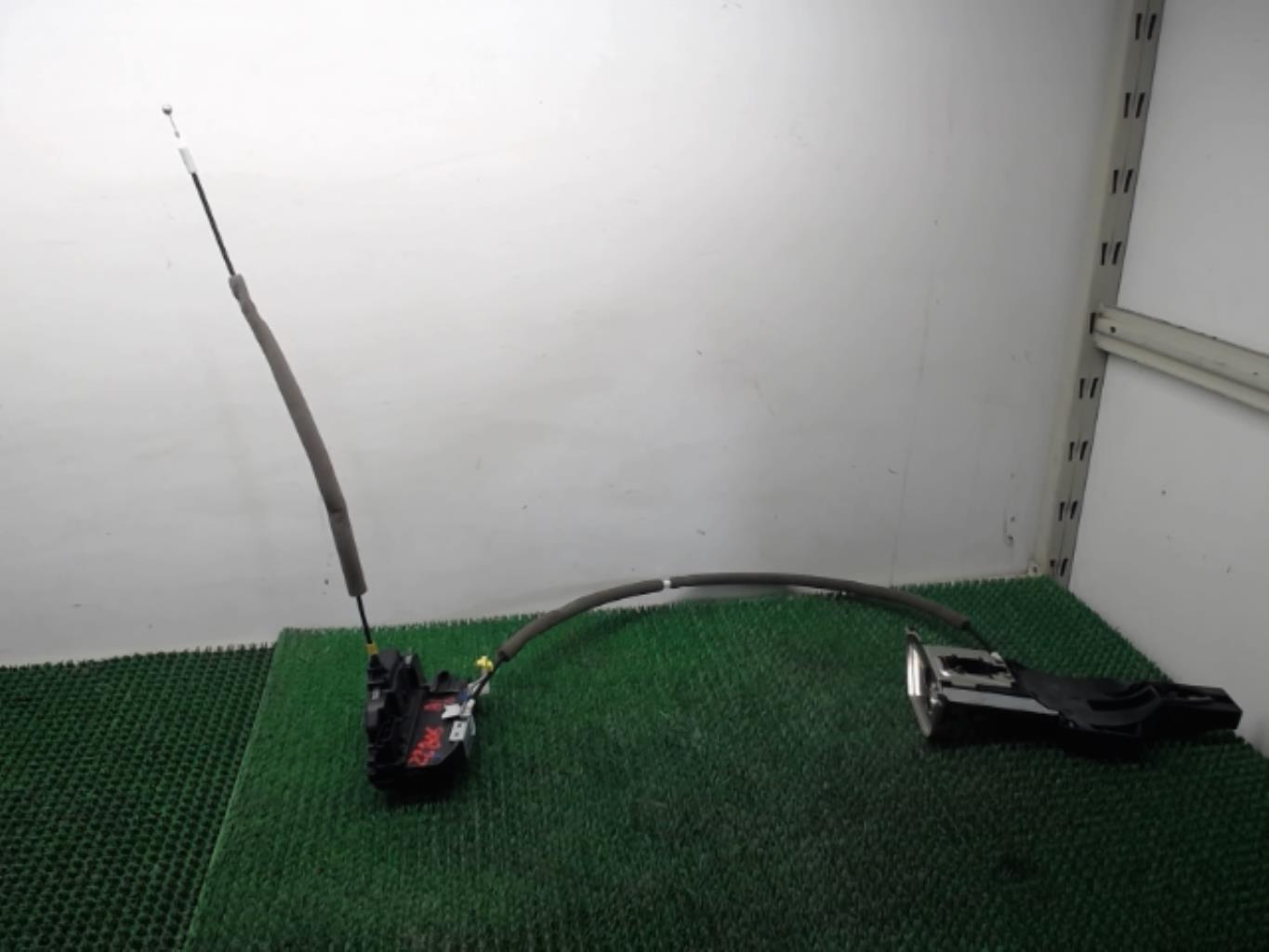 Serrure avant gauche RENAULT KADJAR PHASE 1 Essence - 1
