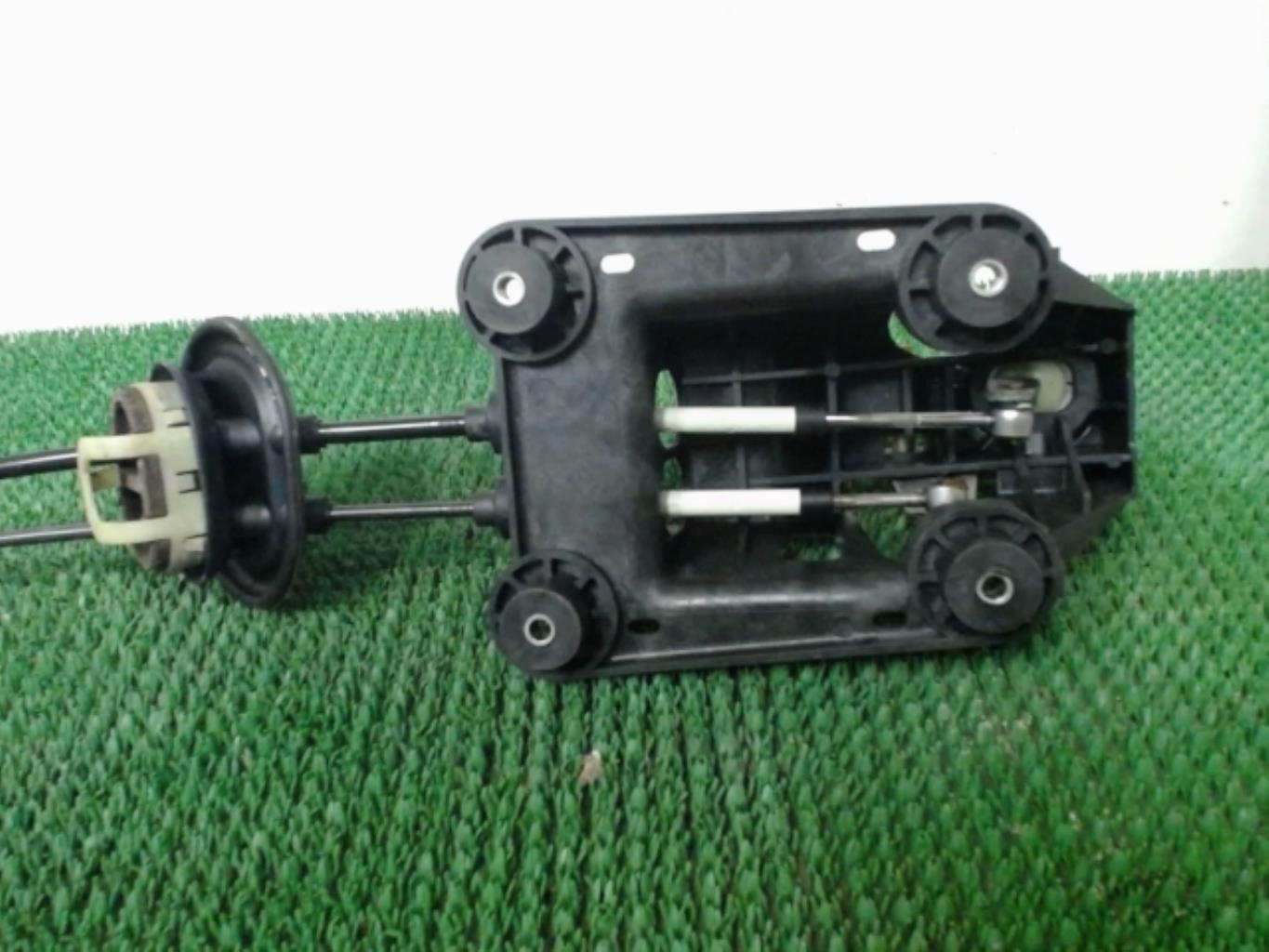 Levier de vitesses PEUGEOT 207 PHASE 1 Diesel - 1