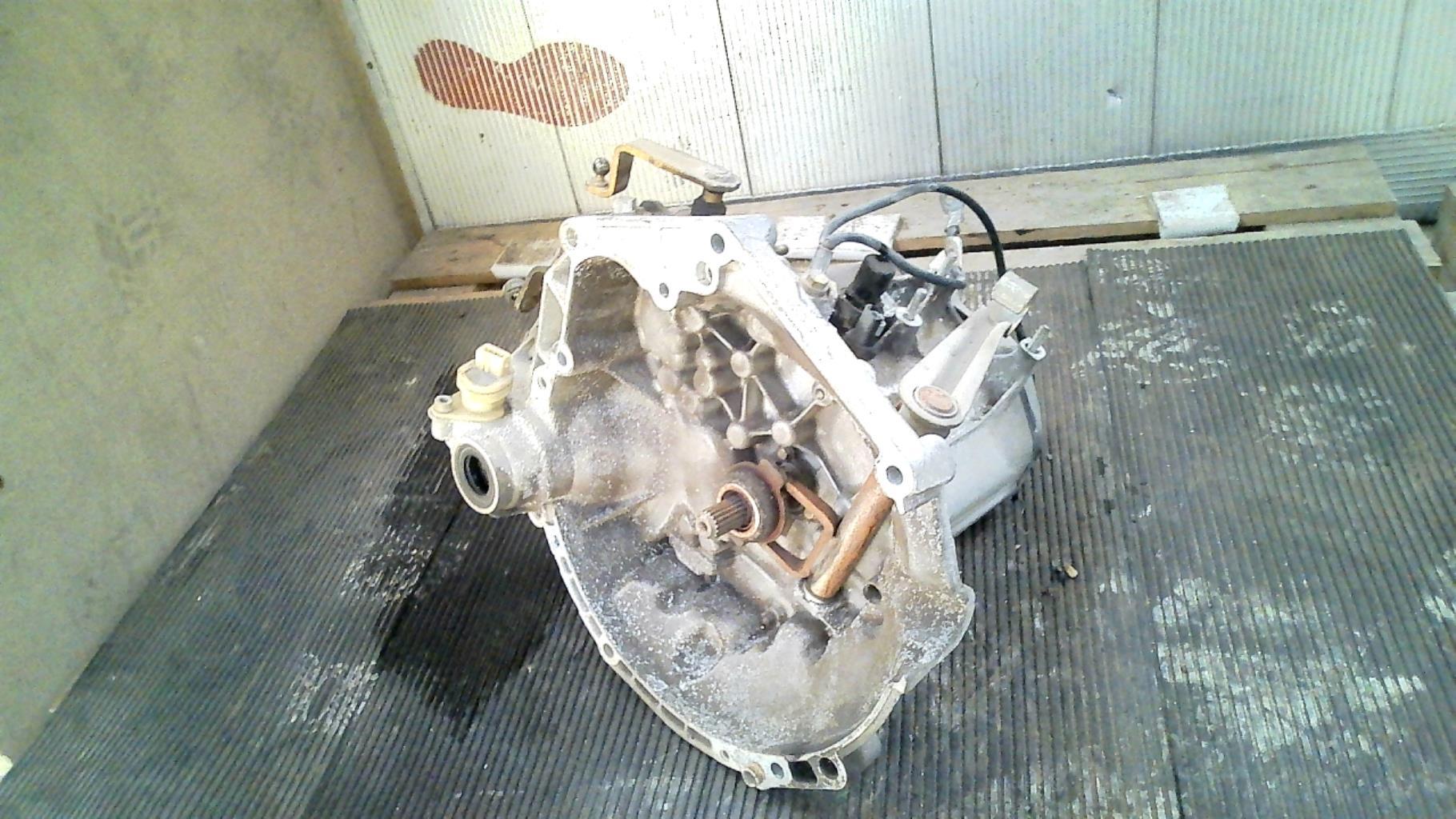 Boite de vitesses PEUGEOT 206 PHASE 1 BREAK Essence - 1