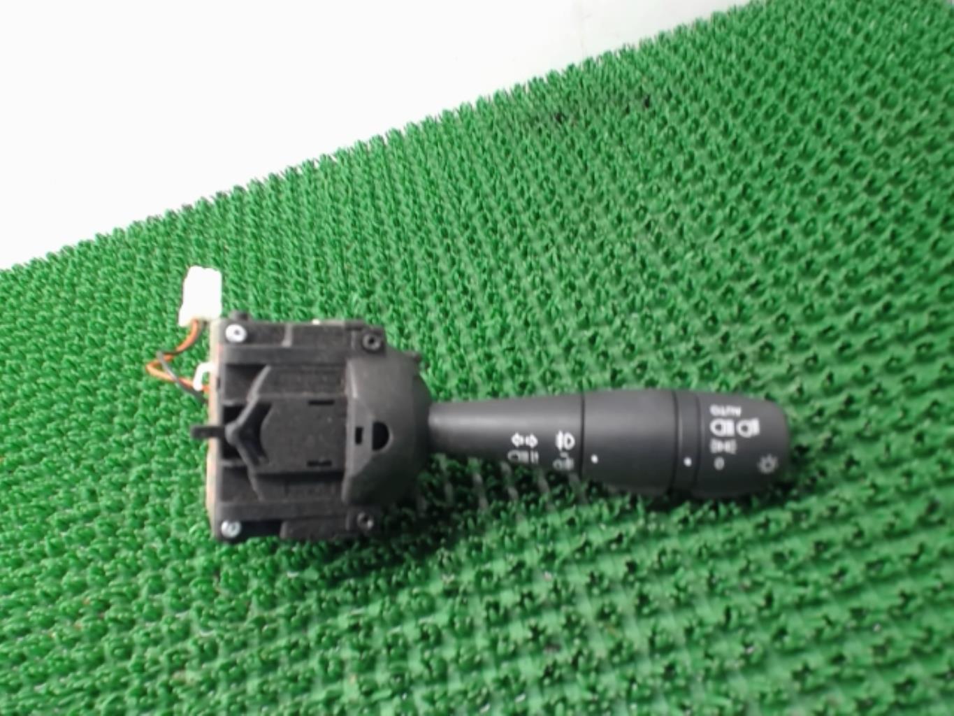 Commodo phare RENAULT CLIO 4 PHASE 2  - 1