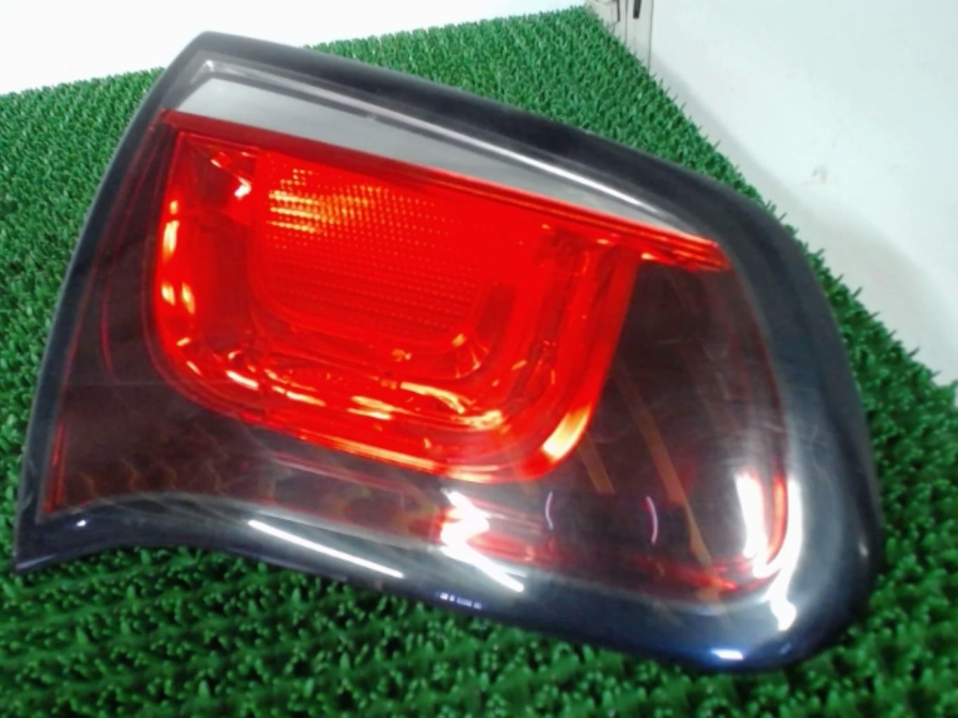 Feu factice arriere gauche CITROEN C3 2 PHASE 1 Diesel - 1