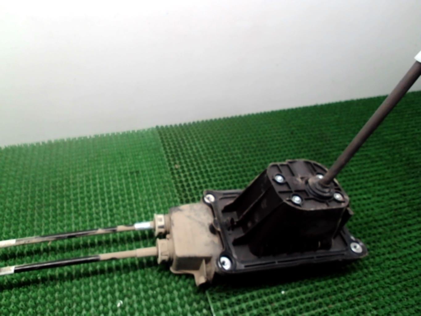 Levier de vitesses RENAULT CLIO 4 PHASE 1 Diesel - 1