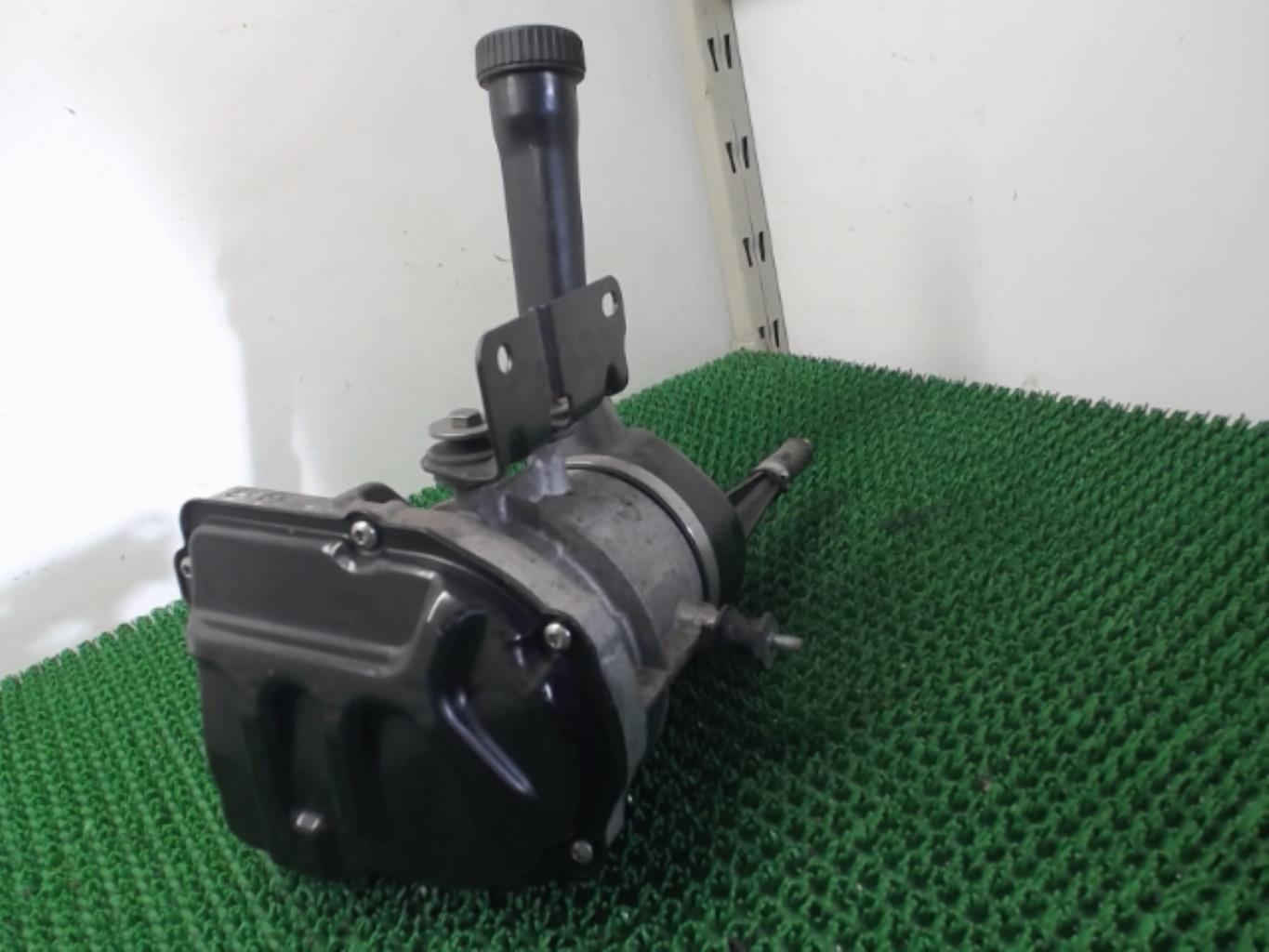 Pompe de direction PEUGEOT 308 1 SW PHASE 1 BREAK Diesel - 1